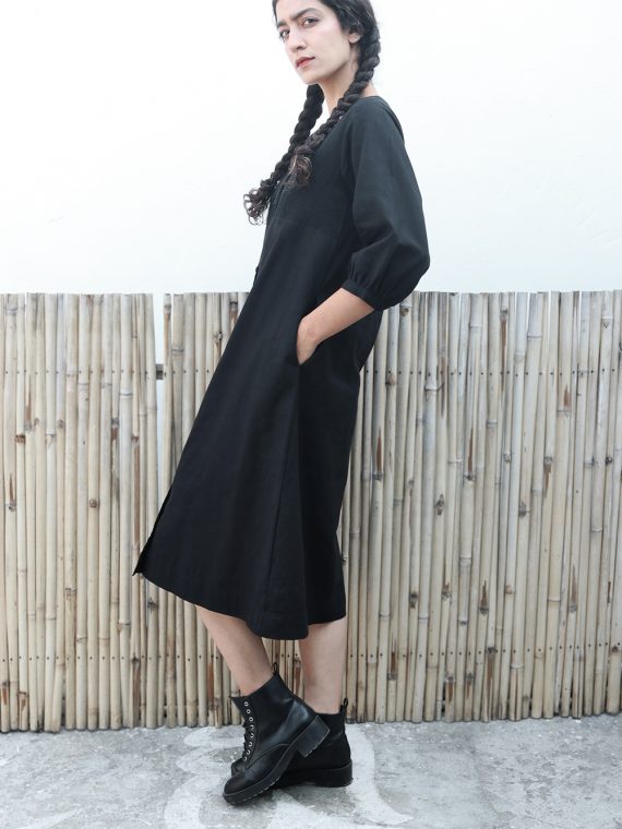 Black Notch Lapelled Linen Overalls by Turn Black - Un Papillon