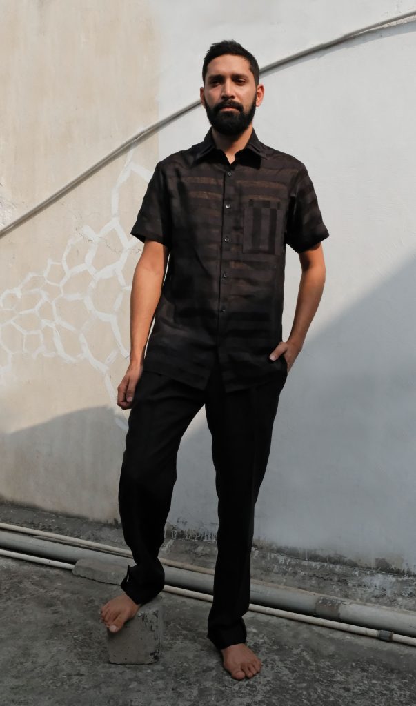 Black Linen Shirt With Stripes And Double Collars By Turn Black - Jigsaw